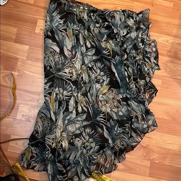 Vince Camuto Women's Paisley Ruffled Wrap Skirt - Picture 1 of 4